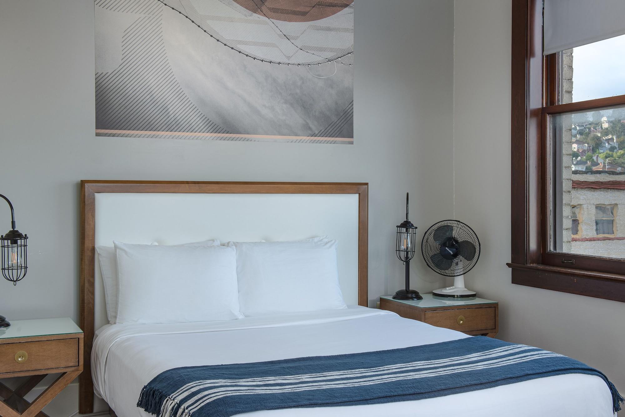 Commodore Hotel Astoria Zewnętrze zdjęcie