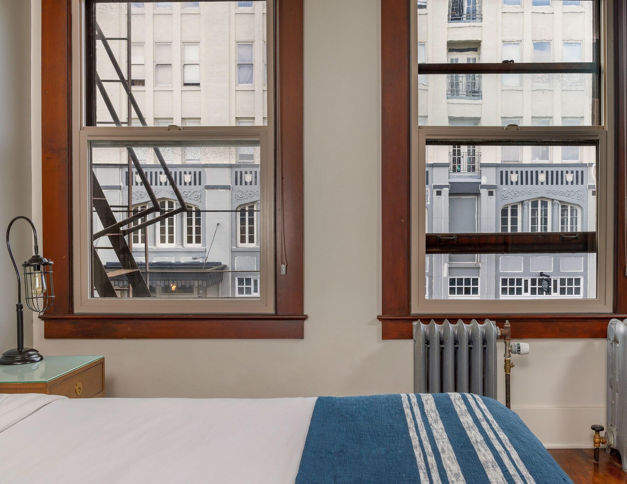 Commodore Hotel Astoria Zewnętrze zdjęcie