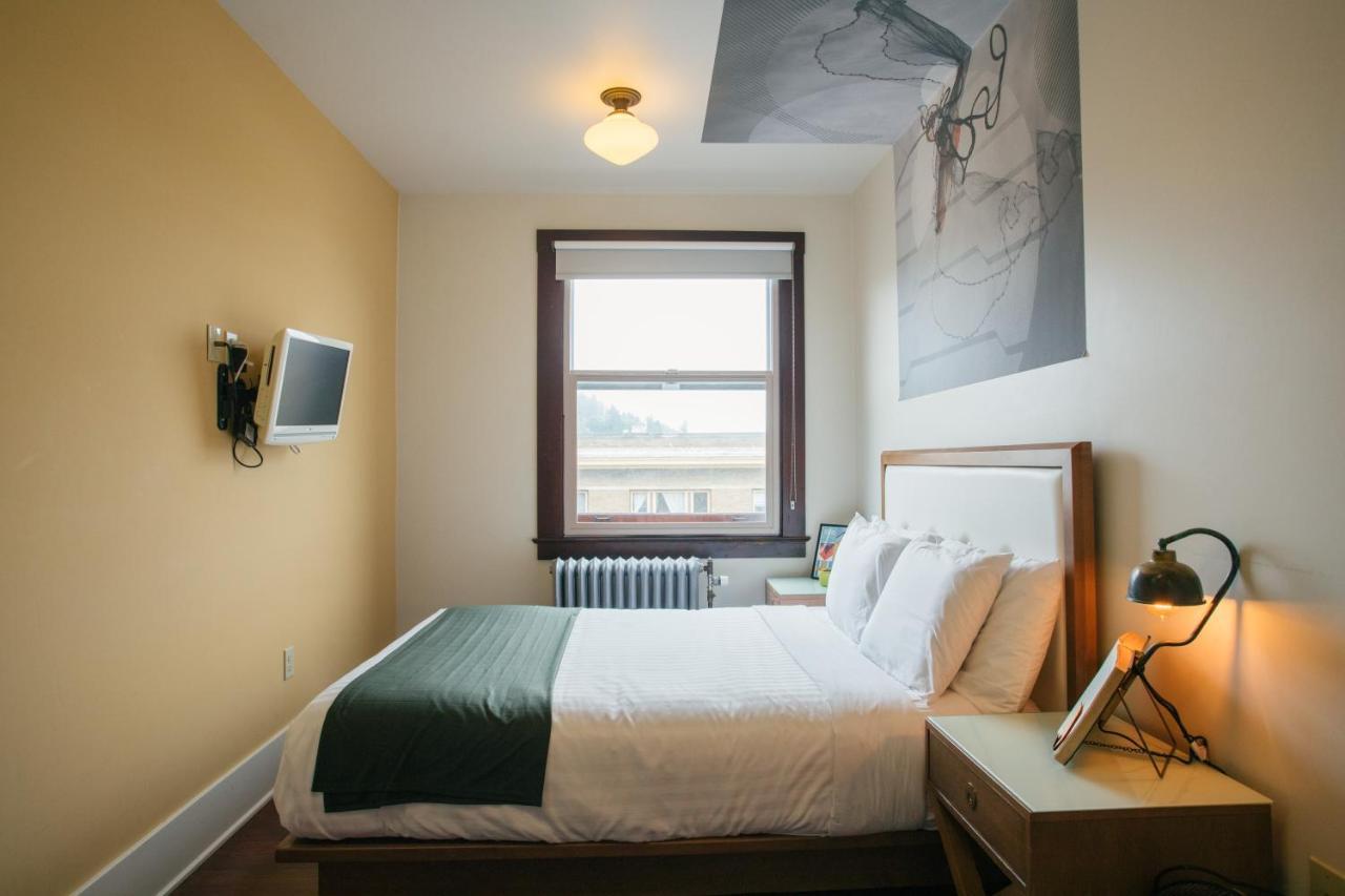 Commodore Hotel Astoria Zewnętrze zdjęcie