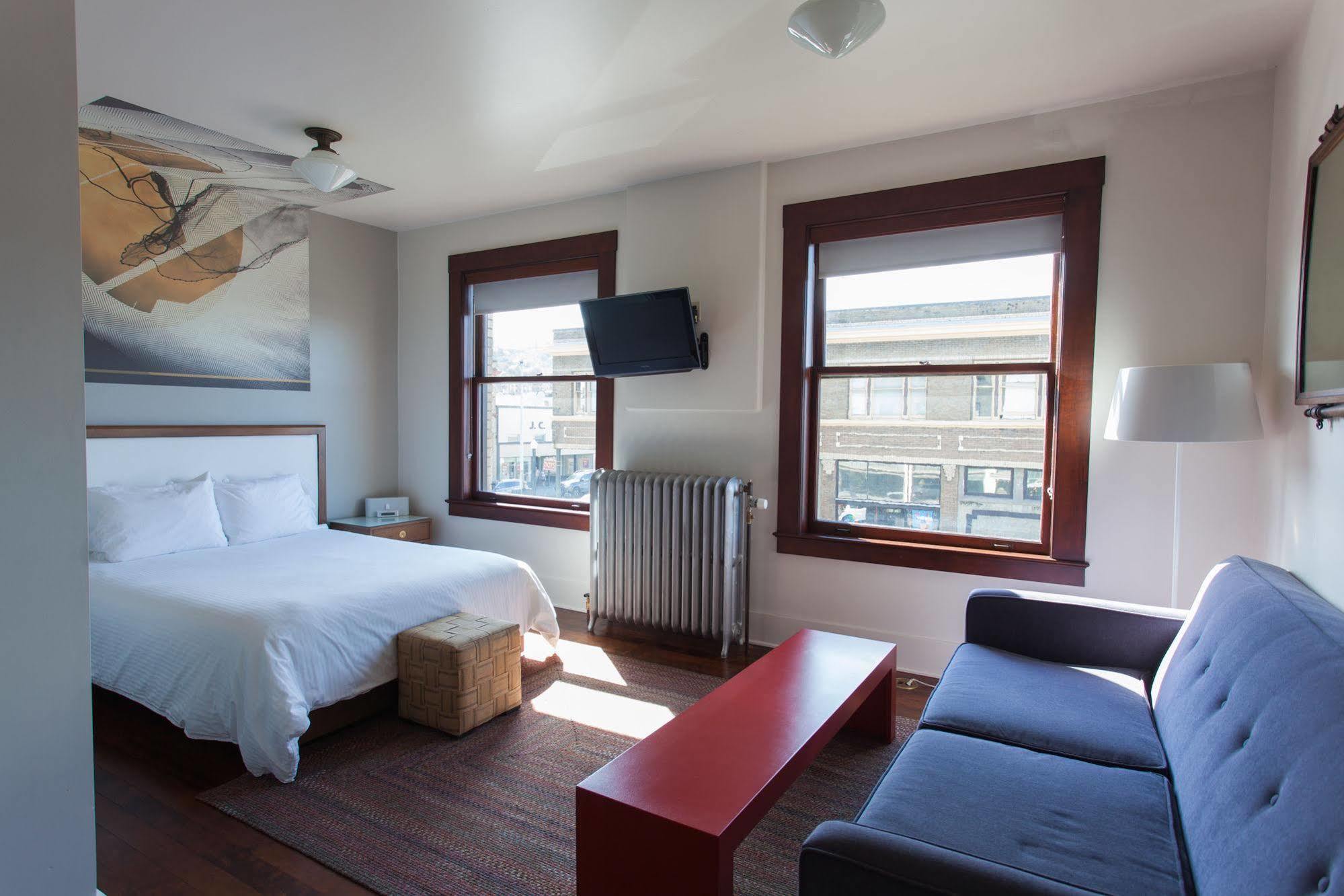 Commodore Hotel Astoria Zewnętrze zdjęcie